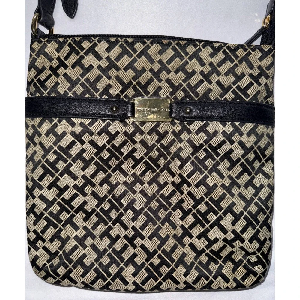 Tommy Hilfiger Crossbody Bag Womens Small Black Tan Monogram Jacquard Purse